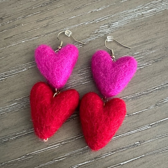 Handmade Pink and Red Heart Lightweight Wool Earrings San Antonio Local Artist - Picture 1 of 3